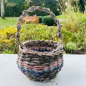 Vintage Round Wicker Rustic Boho Farmhouse Basket with Handle